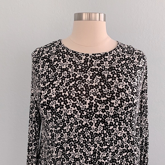 J Jill Wearever Multi Print Cape Back Tunic - Picture 11 of 14